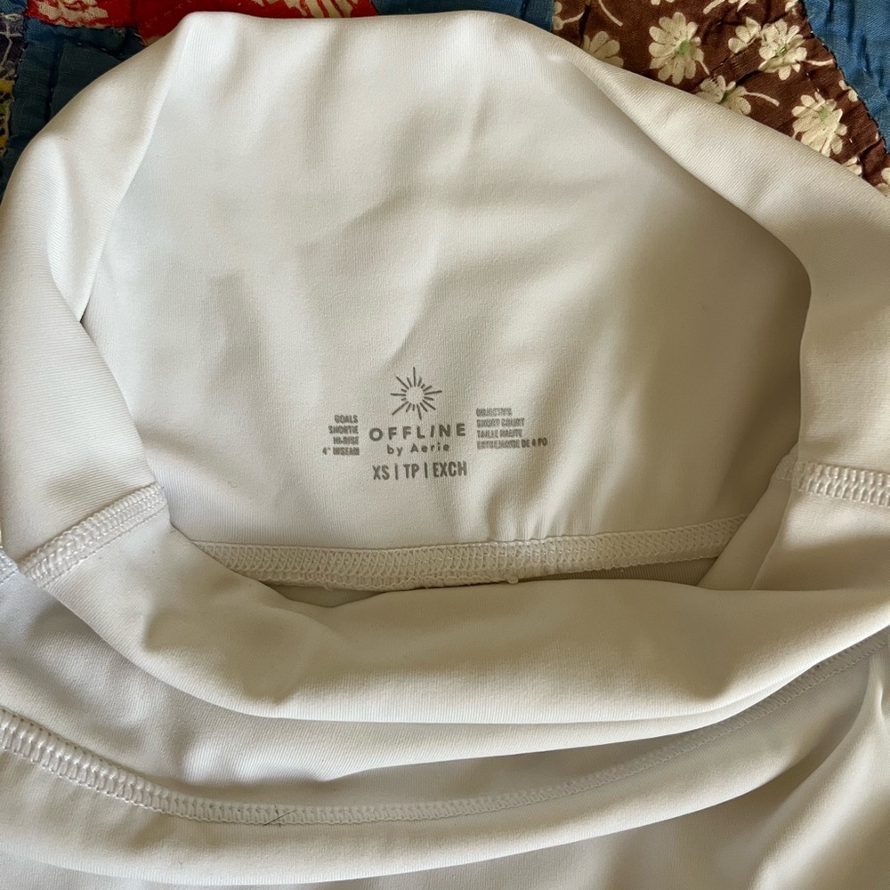 Aerie OFFLINE 🤍 High-Waisted White Bike Shorts - Picture 3 of 3